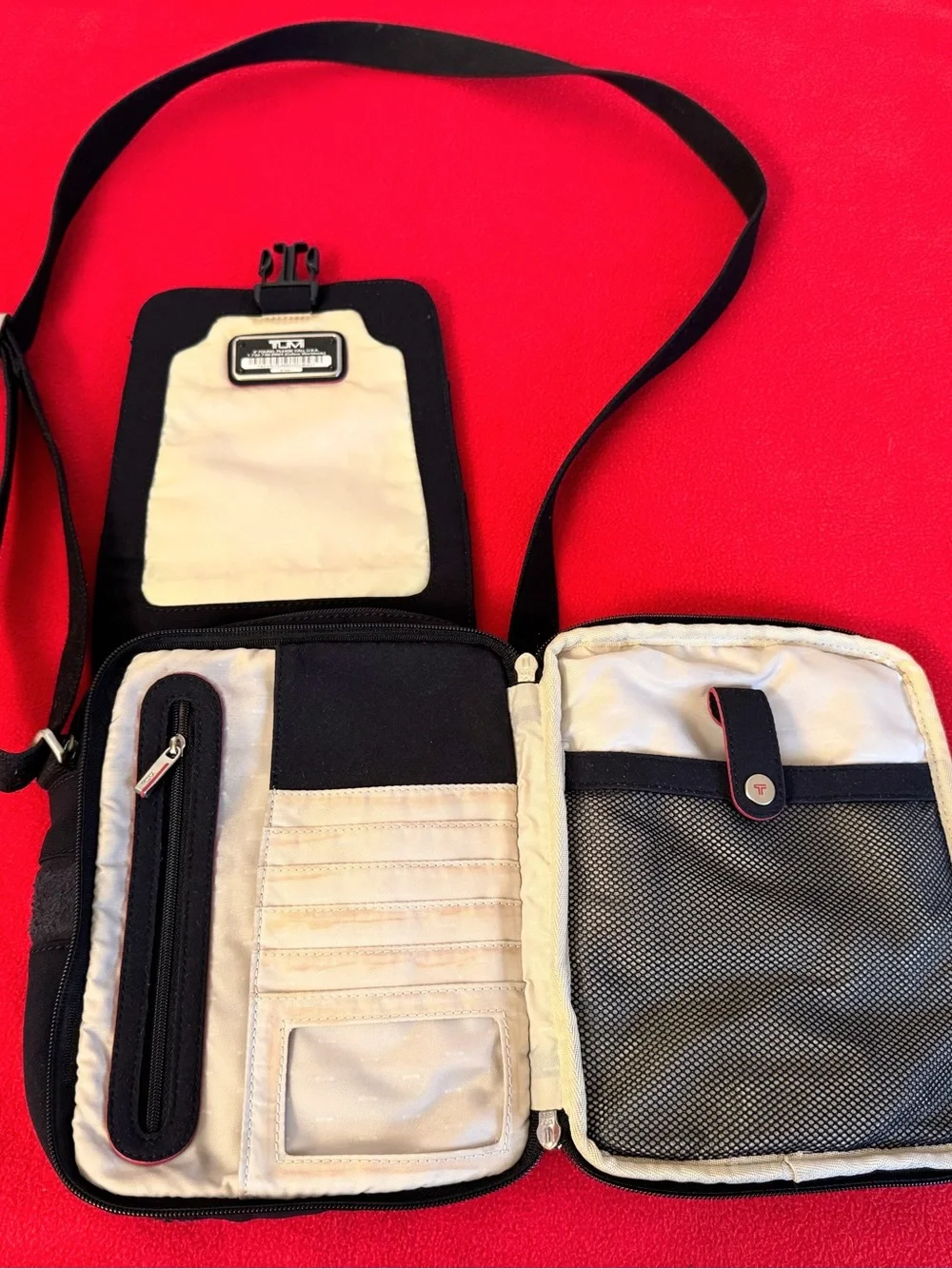 VTG TUMI black Nylon Crossbody Multi Pocket Travel Passport Messenger Bag